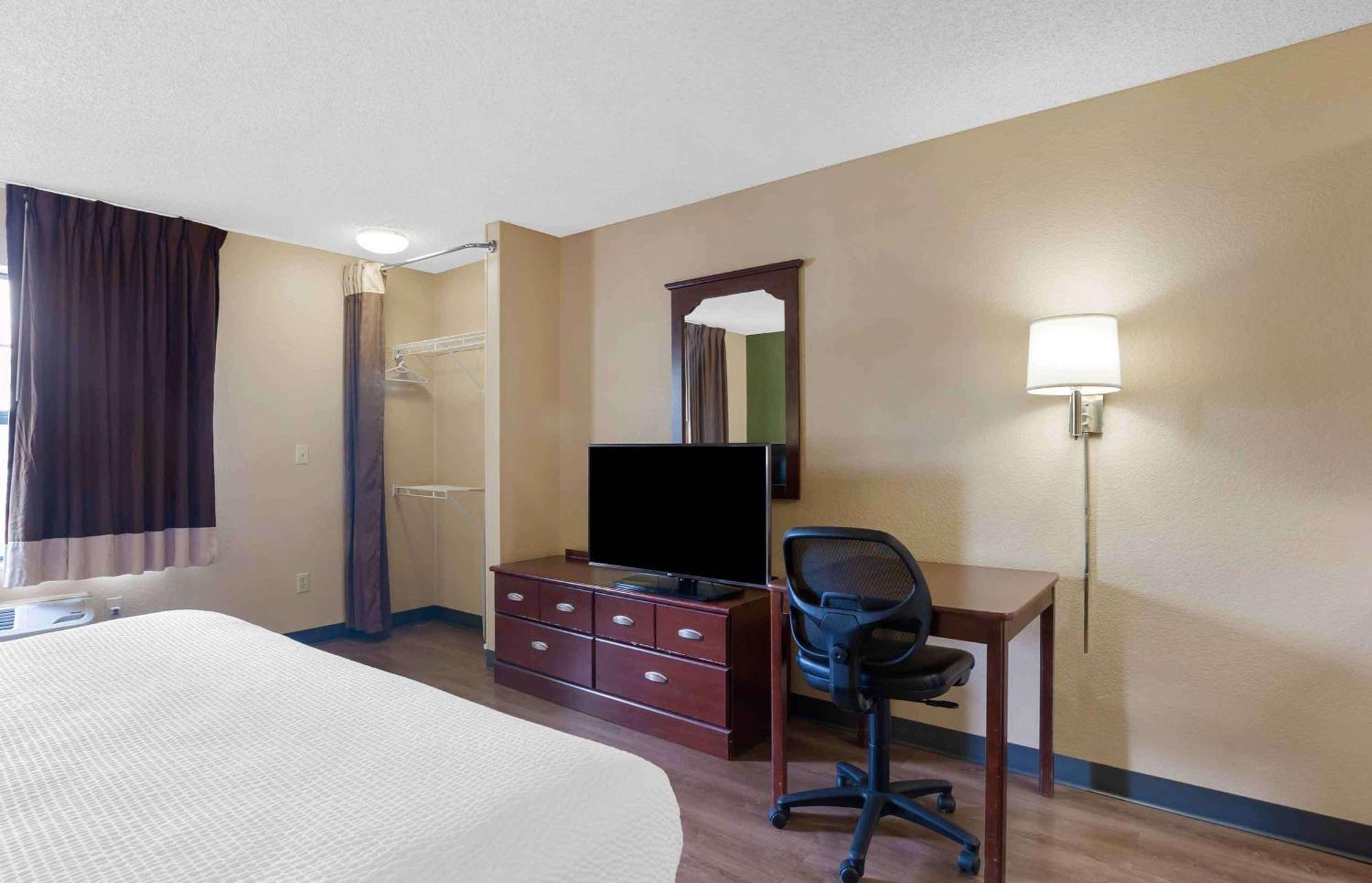 Extended Stay America Suites - Sacramento - Розвилл Экстерьер фото