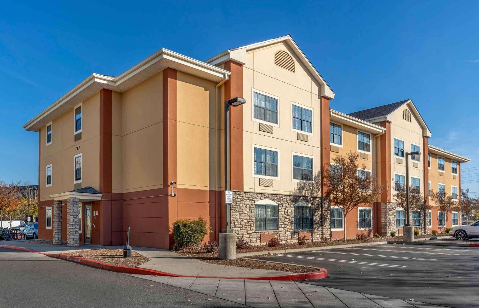 Extended Stay America Suites - Sacramento - Розвилл Экстерьер фото